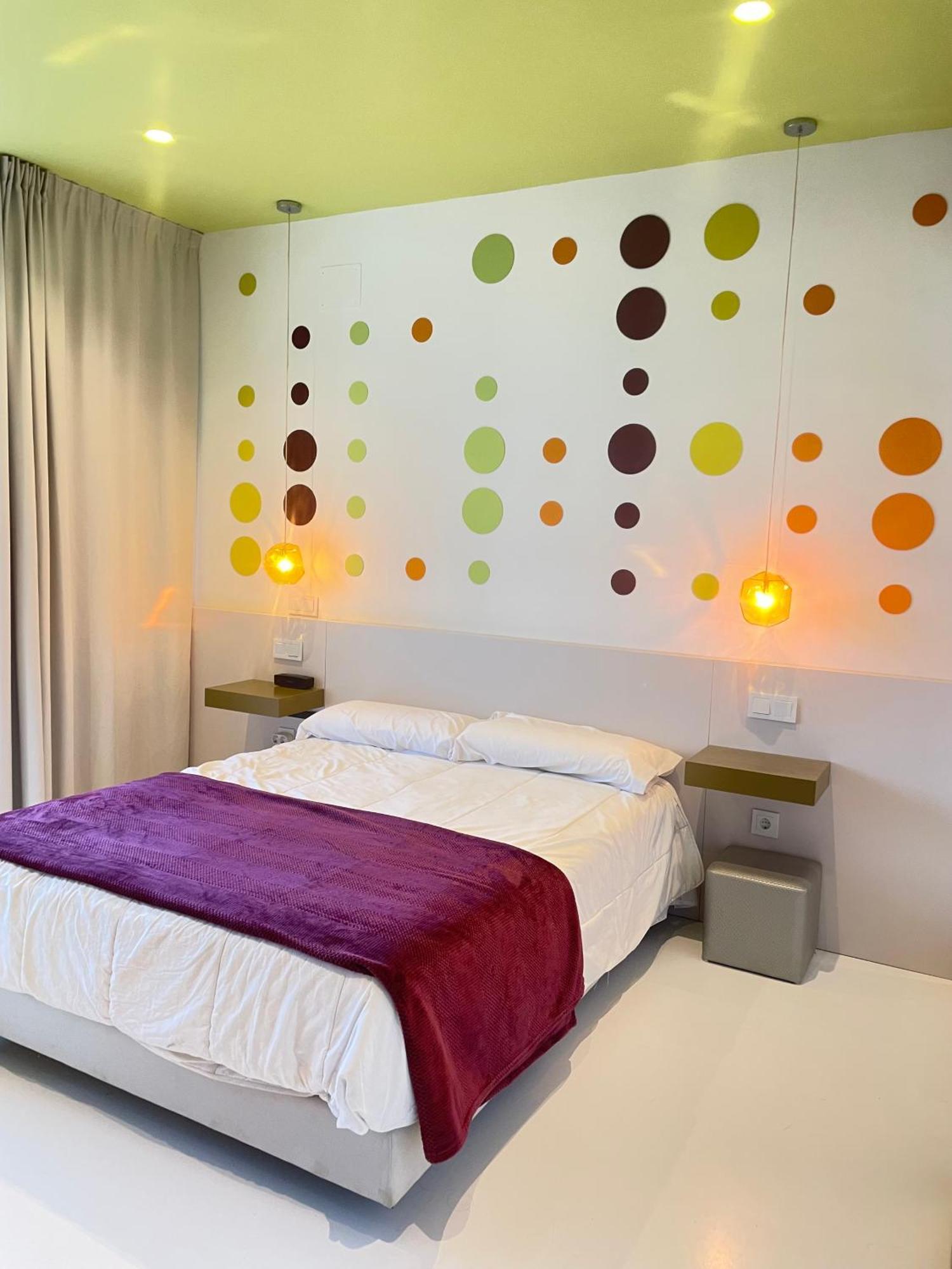 Lahola Glam Suites Torremolinos Buitenkant foto