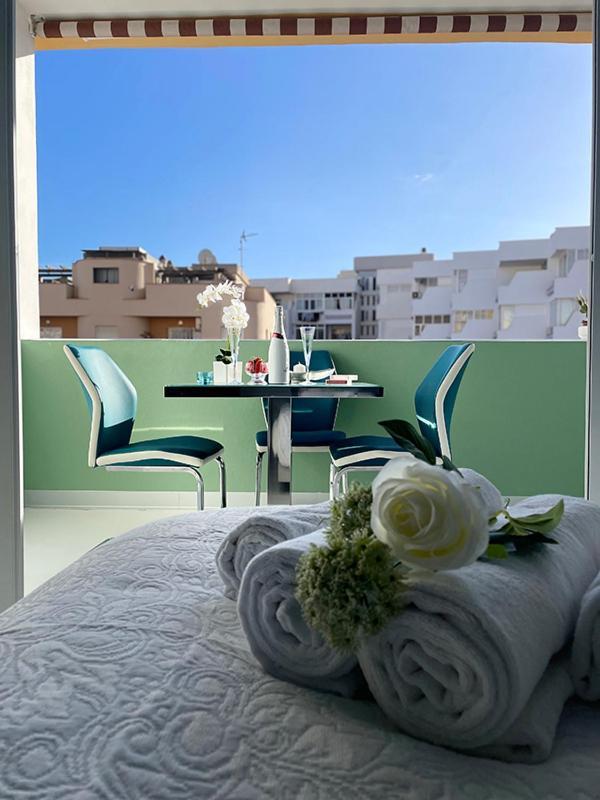 Lahola Glam Suites Torremolinos Buitenkant foto