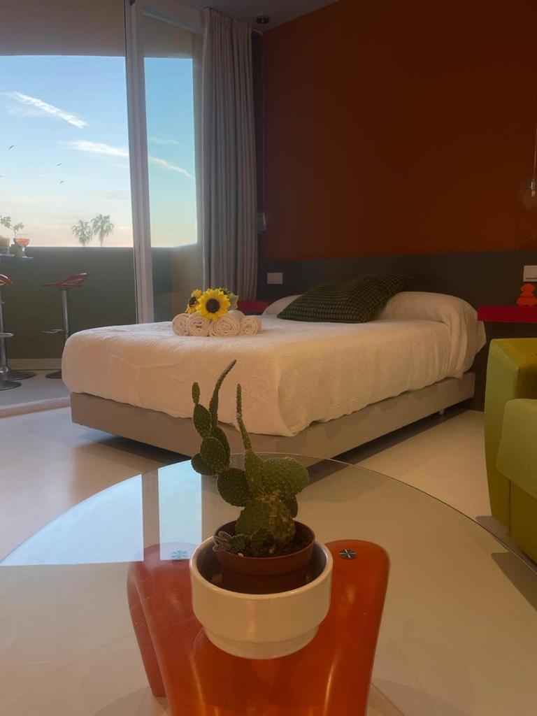 Lahola Glam Suites Torremolinos Kamer foto